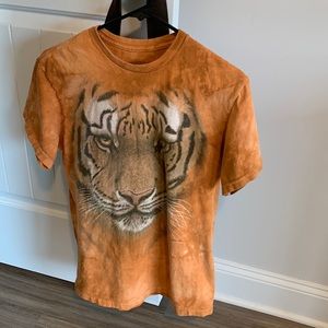 Cute 3D Tees short sleeve t shirt men’s medium see tag.